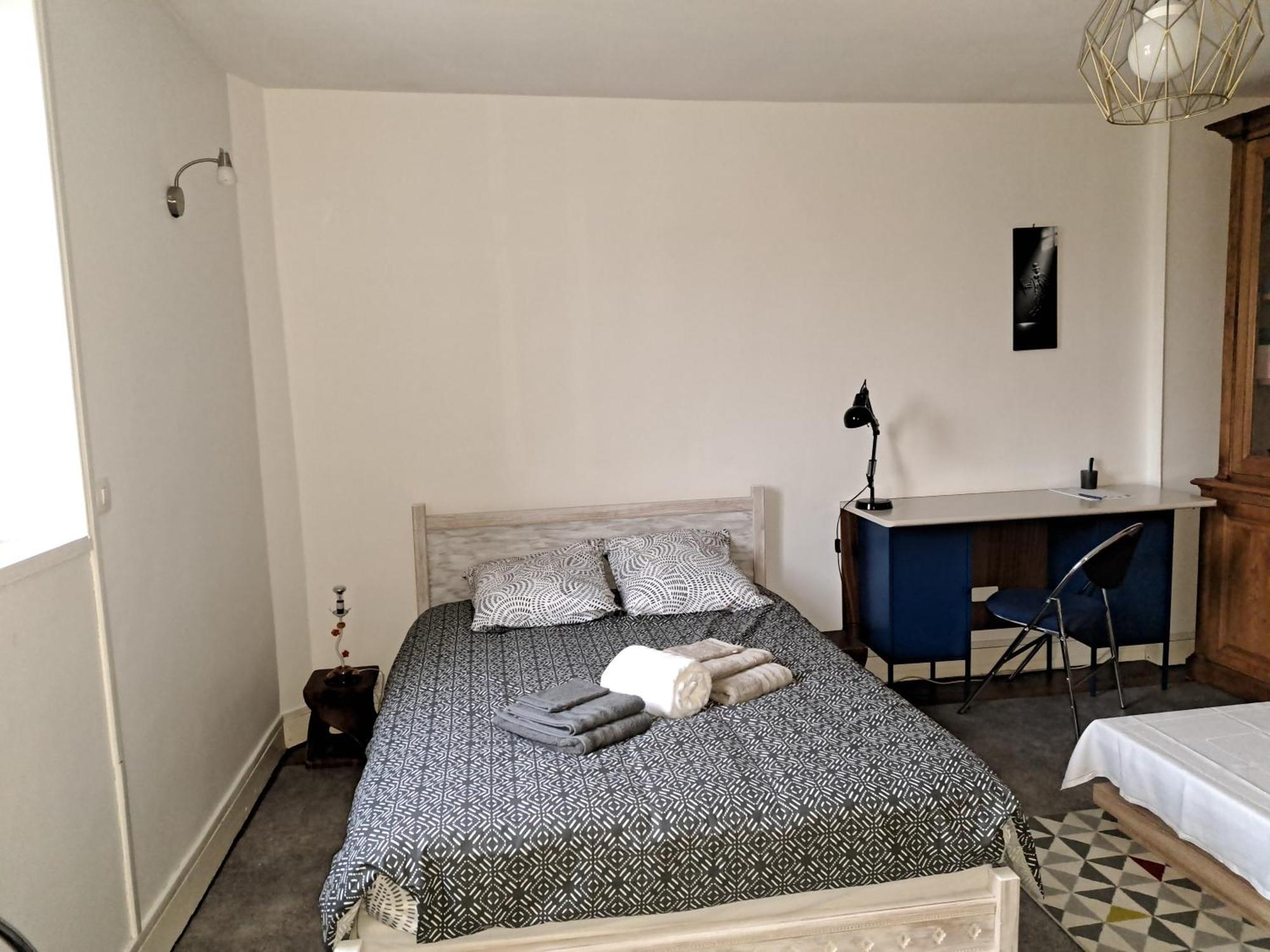 ורסאי Les Chambres De Lucie-B&B - Petit Dej Inclus - Parking Prive - Proche Gare חדר תמונה